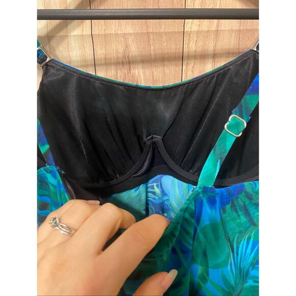 Miraclesuit size 12 Dazzle Tankini Top Palm Reeder blue green swimwear - Picture 7 of 10